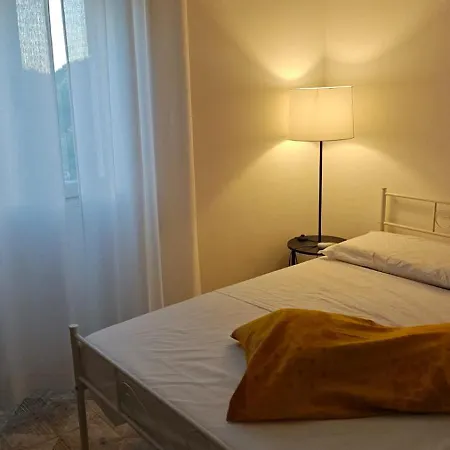 Tidale Host House B&B *