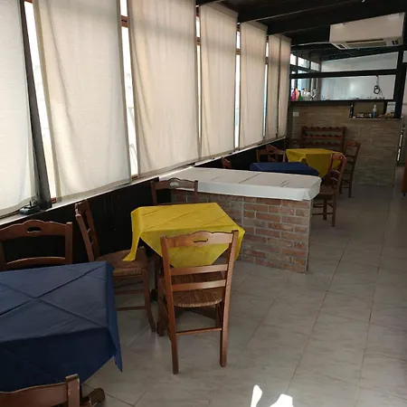 Tidale Host House 3* אלגהרו