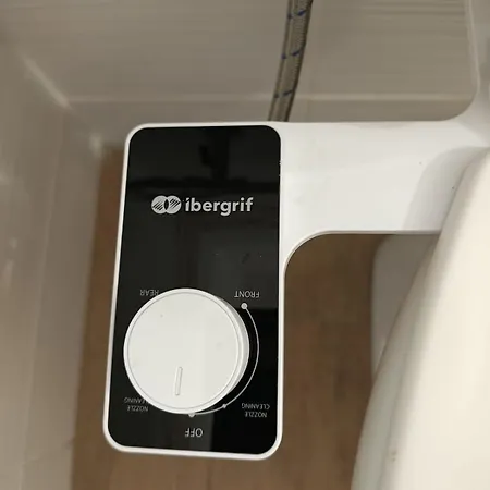 Tidale Host House Panzió