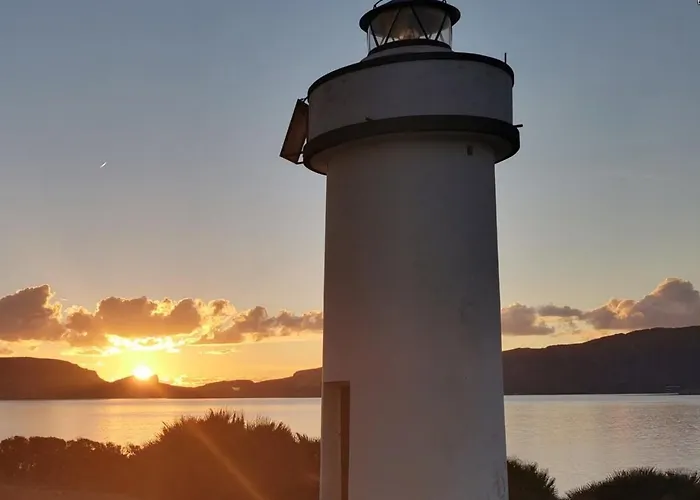 Tidale Host House Nocleg ze śniadaniem *