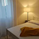 Tidale Host House Bed & Breakfast *