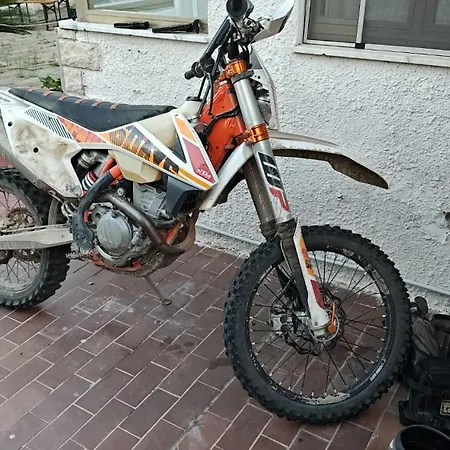 Tidale Host House Bed & Breakfast *